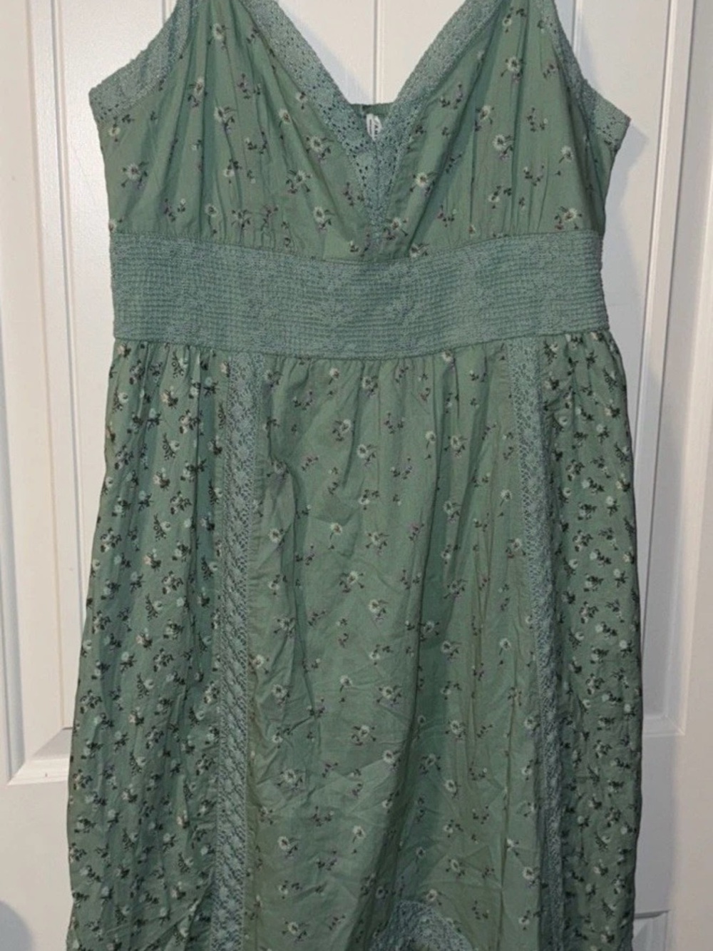 Women's American Eagle Sage Green Floral Summer Midi Dress Boho Cottagecore